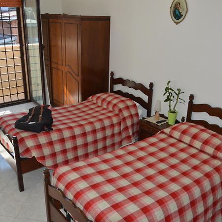 Domus Achille Fosco Otel Ciampino Dış mekan fotoğraf