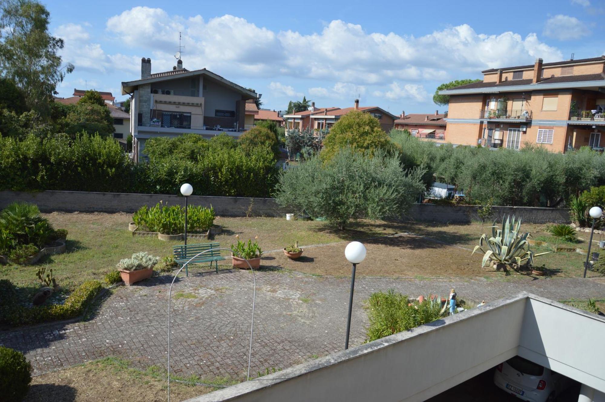 Domus Achille Fosco Otel Ciampino Dış mekan fotoğraf